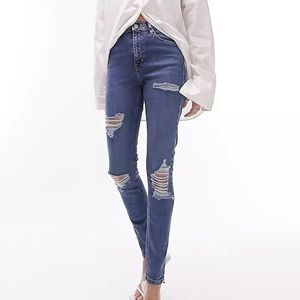 Topshop Jamie Distressed Skinny High-Rise Jeans!